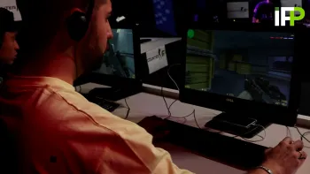 Counter Strike