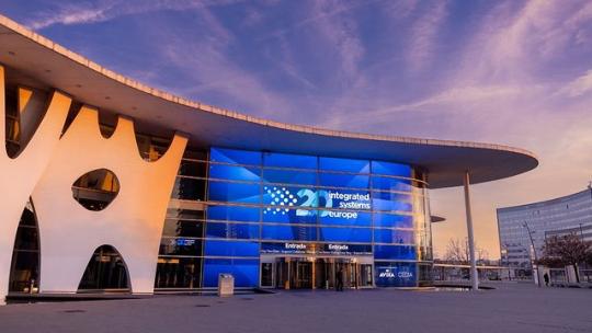 Nuestros alumnos de Audiovisuales participan en ISE 2024, el evento audiovisual más importante del mundo.