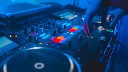 Cómo convertirte en DJ con iFP