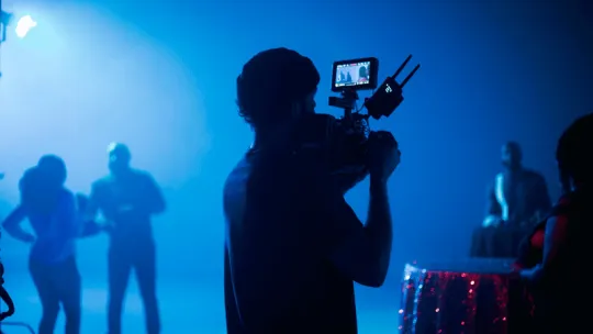 Diferencias entre operador de cámara de televisión y uno de cine | Blog iFP