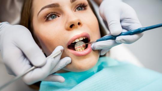 estudiar-higiene-bucodental.jpg