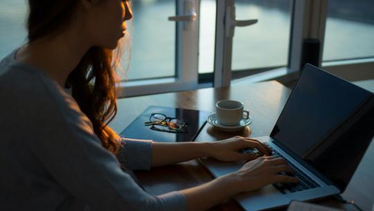 thought-catalog-UK78i6vK3sc-unsplash_0