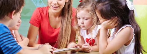 Maestra potencia la autonomía personal en sus alumnos de infantil