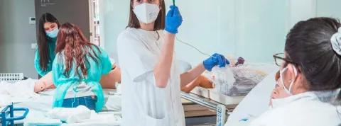 Cuidados Auxiliares de Enfermería