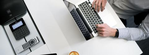 funciones-administrativo-comercial.jpg