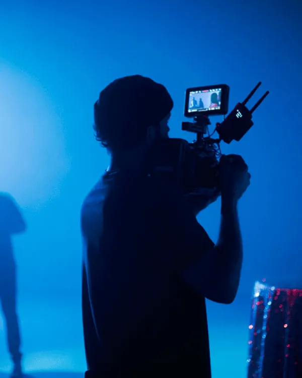 Diferencias entre operador de cámara de televisión y uno de cine | Blog iFP